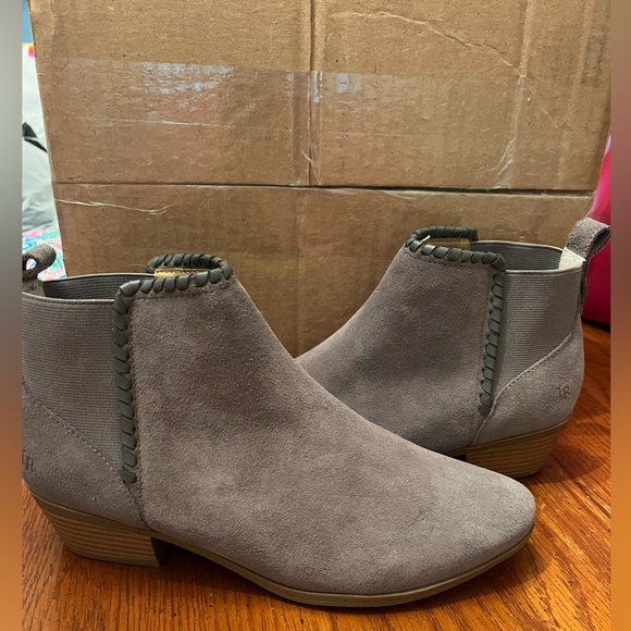 JACK ROGERS Suede Ankle Booties - Picture 1 of 5